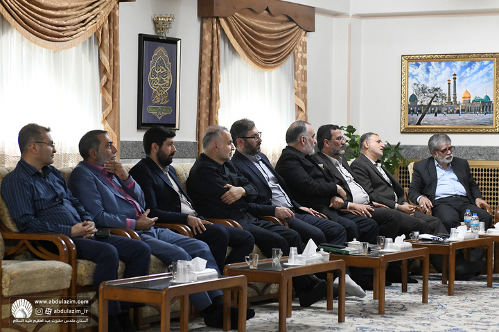 امضاء تفاهم نامه علمی و فرهنگی دانشگاه آزاد اسلامی واحد یادگار امام خمینی(ره) با آستان مقدس حضرت عبدالعظیم علیه السلام