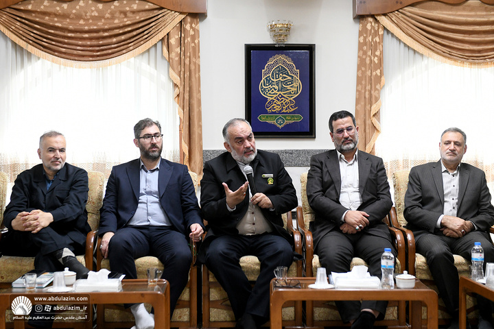 امضاء تفاهم نامه علمی و فرهنگی دانشگاه آزاد اسلامی واحد یادگار امام خمینی(ره) با آستان مقدس حضرت عبدالعظیم علیه السلام