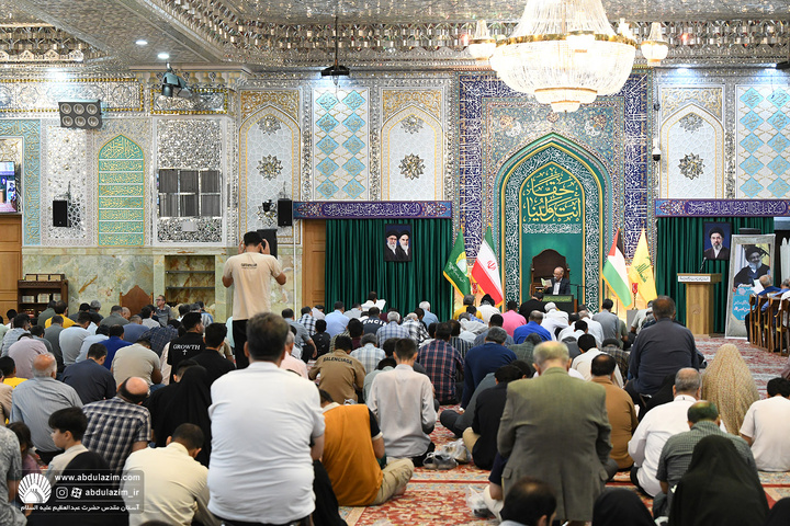 مراسم دعای کمیل و یادبود دومین سالگرد شهادت سید حسن نصرالله در آستان مقدس حضرت عبدالعظیم علیه السلام