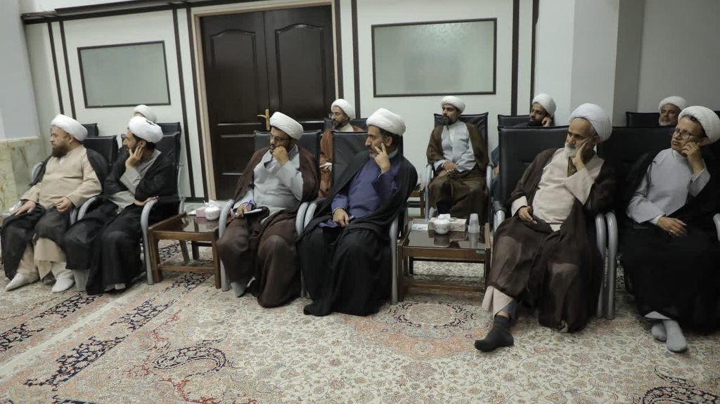 طلبه امروز باید فرزند زمان خویش باشد و نیازهای جامعه را بشناسد