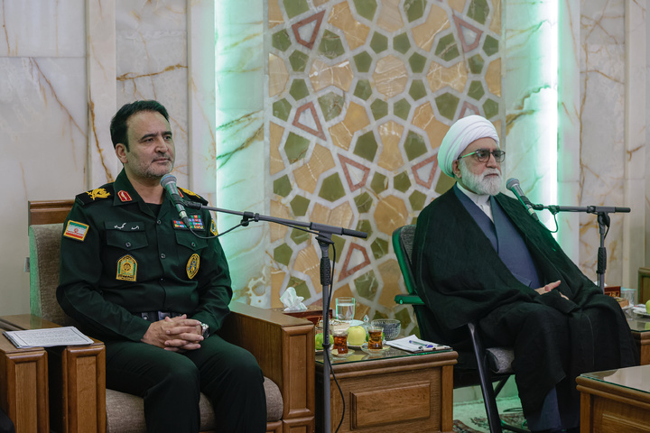 دیدار فرماندهان انتظامی استان خراسان رضوی با تولیت آستان قدس رضوی
