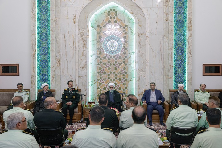 دیدار فرماندهان انتظامی استان خراسان رضوی با تولیت آستان قدس رضوی