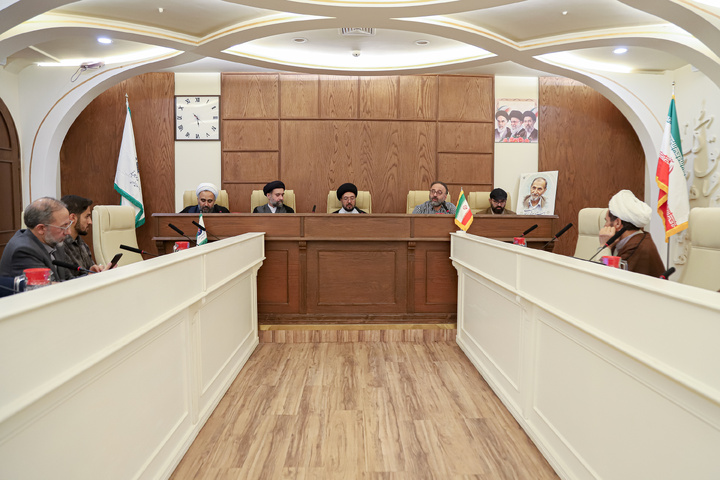 نشست تخصصی تعلیم و تربیت قرآنی برای نسل امروز