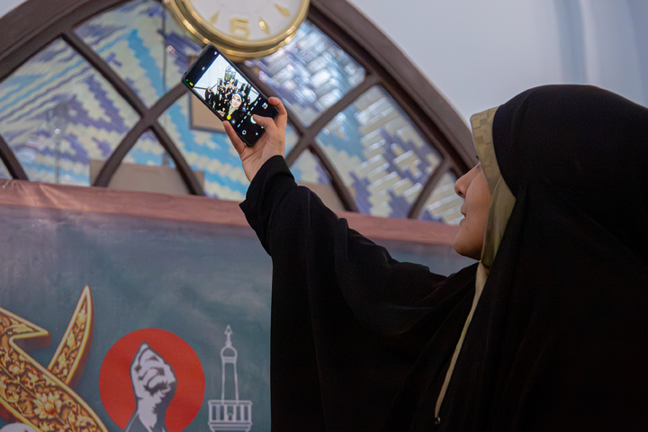 اعتکاف دانش‌آموزان دختر مدارس امام رضا علیه‌السلام در حرم مطهر رضوی