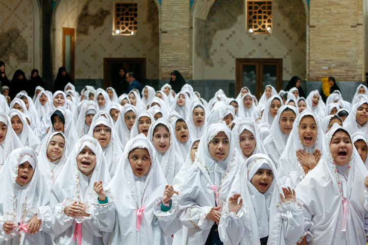 جشن تکلیف فرزندان دختر کارکنان آستان قدس رضوی
