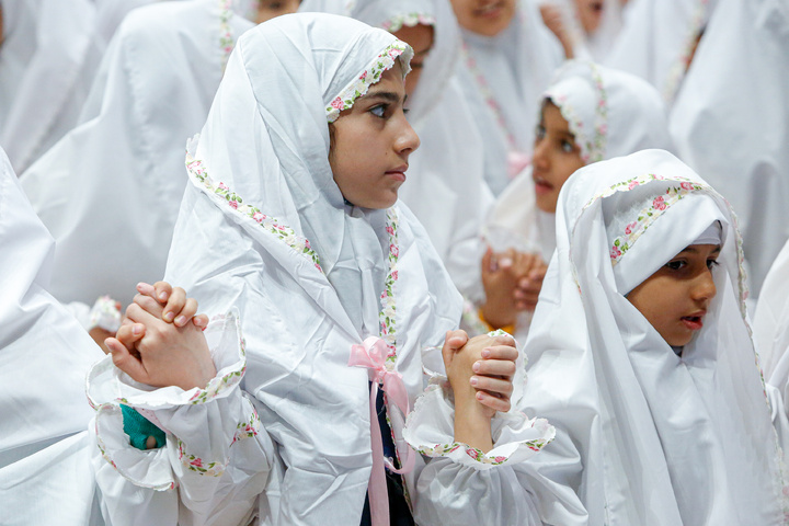 جشن تکلیف فرزندان دختر کارکنان آستان قدس رضوی