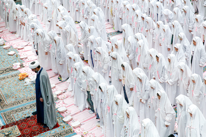 جشن تکلیف فرزندان دختر کارکنان آستان قدس رضوی