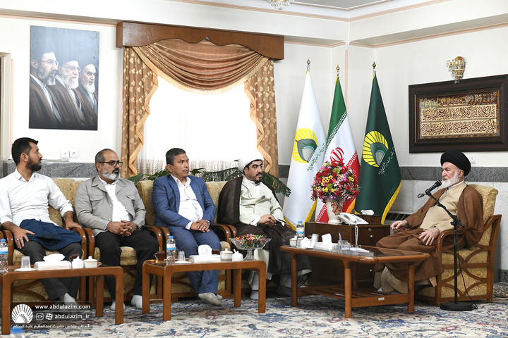 دیدار جمعی از طلاب جامعة المصطفی(ص) با تولیت آستان مقدس حضرت عبدالعظیم علیه السلام
