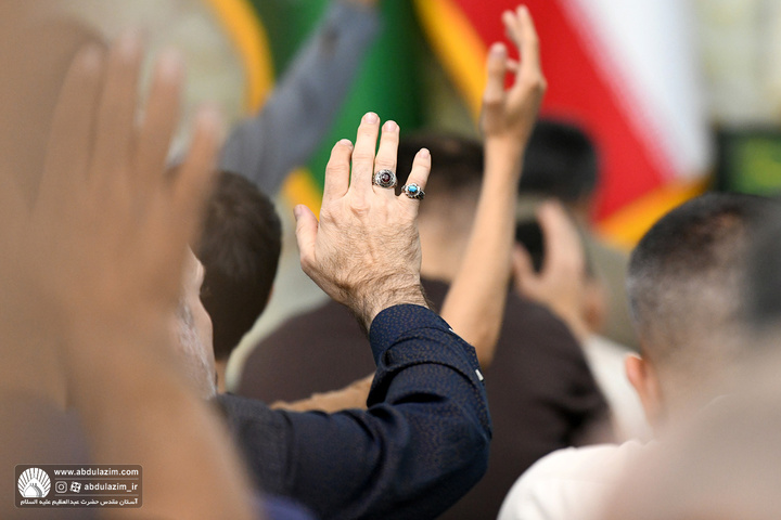 مراسم غبارروبی مضجع مطهر حضرت عبدالعظیم الحسنی علیه السلام با حضور اقشار مختلف