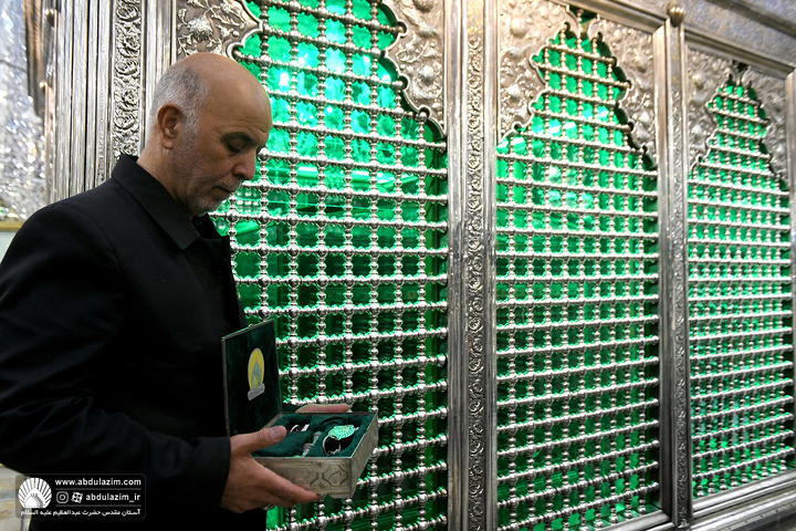 مراسم غبارروبی مضجع مطهر حضرت عبدالعظیم الحسنی علیه السلام با حضور اقشار مختلف