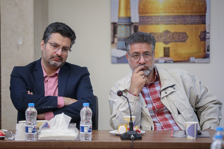 جلسه هم‌اندیشی نکوداشت هفته پدافند غیرعامل در حرم مطهر رضوی