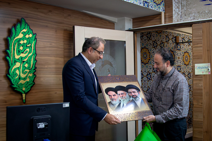 پاسخگویی تلفنی مدیرعامل مؤسسه تربیت بدنی بنیاد کرامت رضوی به مخاطبان سامانه ۱۳۸