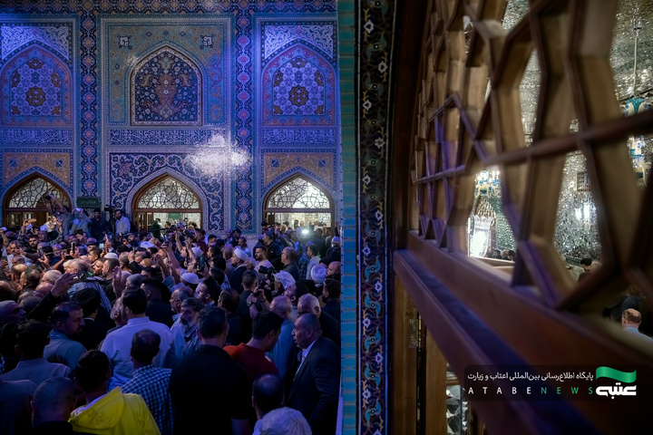 عراقی موکب منتظمین کی حرم امام رضا علیہ السلام میں حاضری