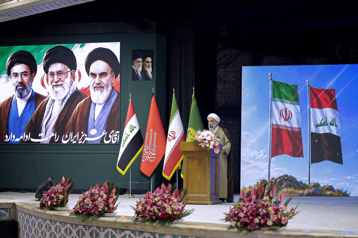 مراسم تکریم مواکب حسینی در حرم مطهر رضوی
