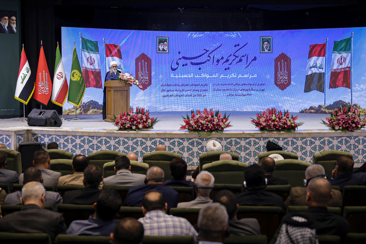 مراسم تکریم مواکب حسینی در حرم مطهر رضوی