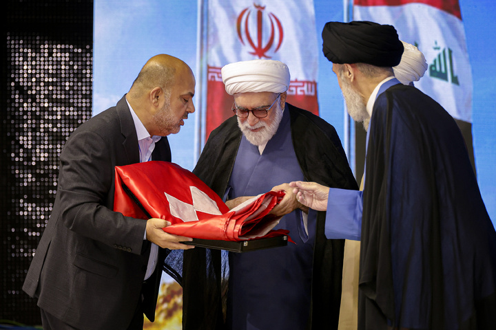 مراسم تکریم مواکب حسینی در حرم مطهر رضوی