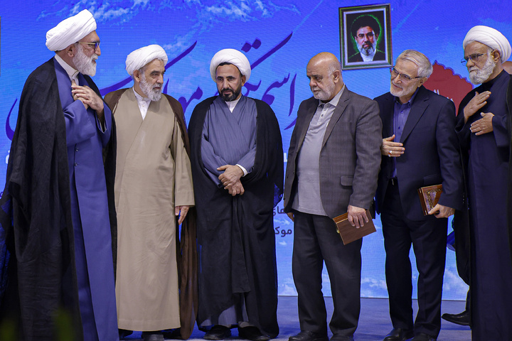 مراسم تکریم مواکب حسینی در حرم مطهر رضوی