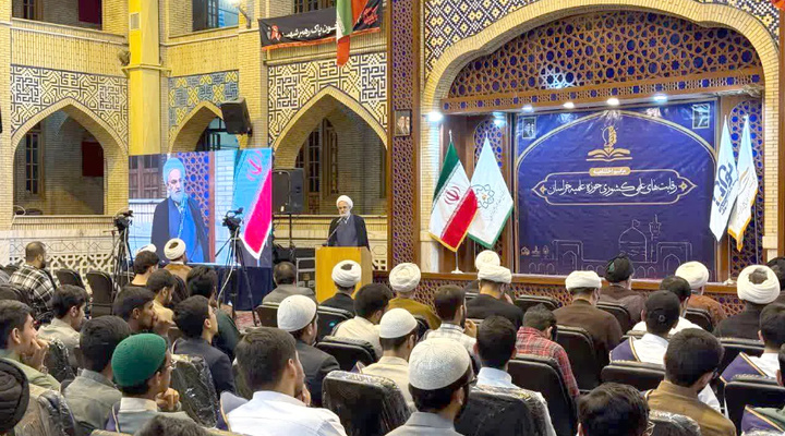 کسب رتبه سوم پژوهشی نخبگان حوزه علمیه خراسان توسط مسئول فرهنگی زیارتگاه شهید مدرس (ره)
