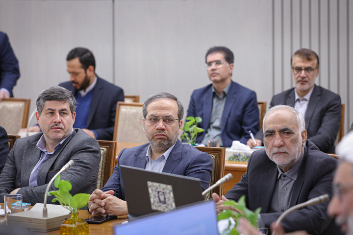 سلسله جلسات آموزشی «اخلاق خدمت» ویژه مدیران ارشد آستان قدس رضوی