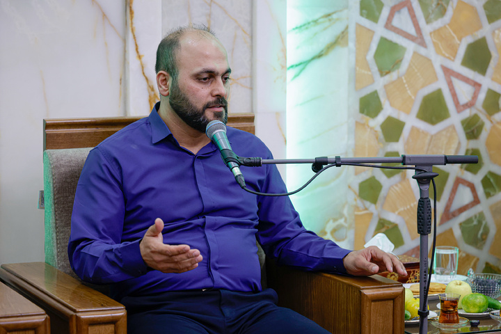 دیدار تولیت آستان قدس رضوی با خانواده ۱۱ شهید جنگ رمضان