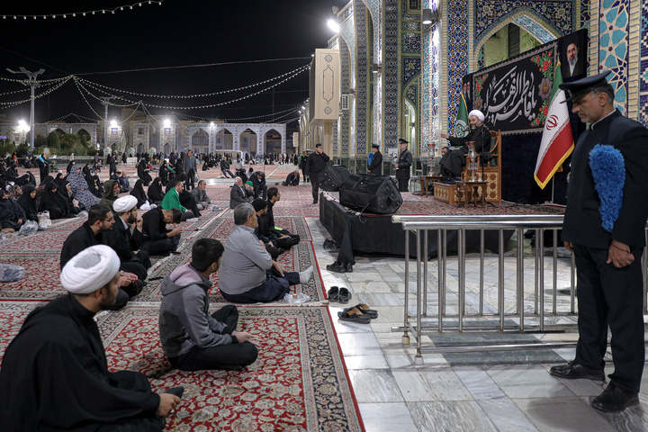 مراسم عزاداری به مناسبت ایام فاطمیه در حرم مطهر رضوی