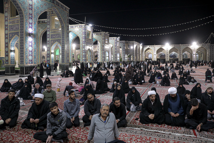 مراسم عزاداری به مناسبت ایام فاطمیه در حرم مطهر رضوی