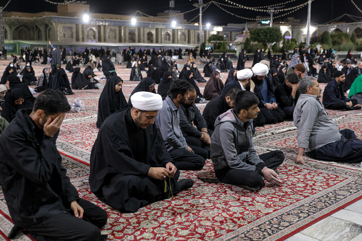 مراسم عزاداری به مناسبت ایام فاطمیه در حرم مطهر رضوی