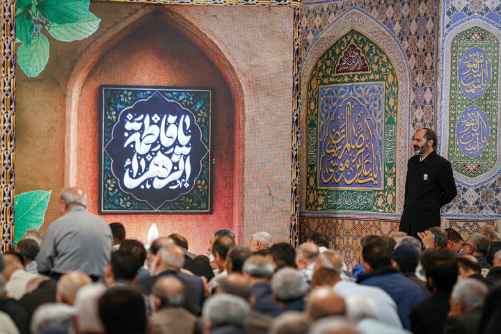 عزاداری شهادت حضرت زهرا سلام‌الله علیها در رواق امام خمینی (ره)