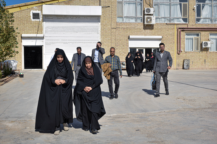 بازدید کارکنان آستان قدس رضوی از منطقه آزاد اقتصادی سرخس
