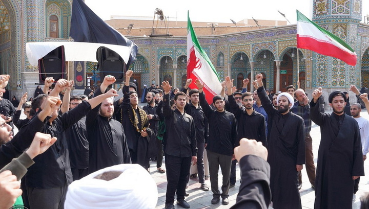 میزبانی حرم فاطمی از هیئات عزاداری شهادت حضرت زهرا(س)