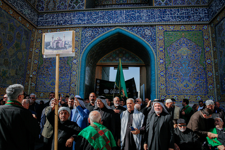 حرم مطهر رضوی در روز شهادت حضرت زهرا سلام‌الله علیها