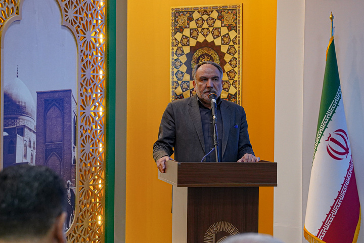 مراسم اهدای مدال به موزه آستان قدس رضوی