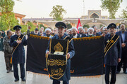 آیین گلباران قبور مطهر شهدای آستان مقدس حضرت احمدبن موسی الکاظم علیهماالسلام/ فیلم