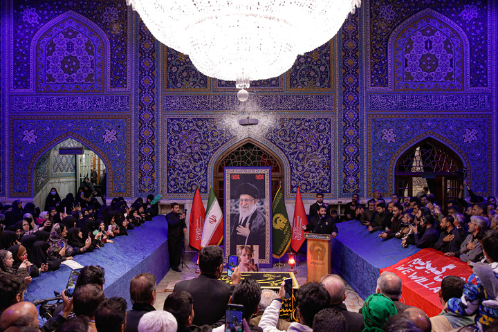 مرثیه سرایی و حماسه خوانی در جوار مزار رهبر شهید انقلاب