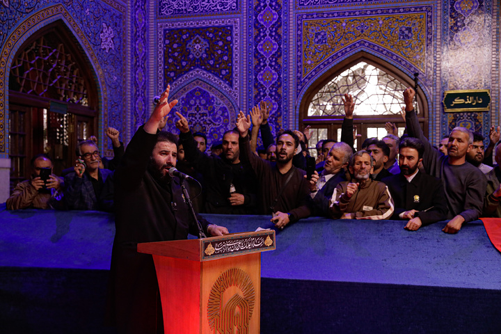مرثیه سرایی و حماسه خوانی در جوار مزار رهبر شهید انقلاب
