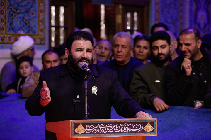 مرثیه سرایی و حماسه خوانی در جوار مزار رهبر شهید انقلاب