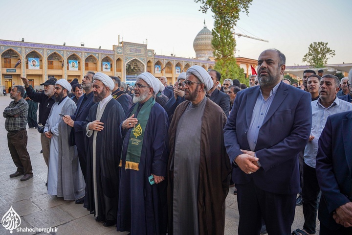 شاهچراغ_گزارش تصویری گلباران قبور شهدا