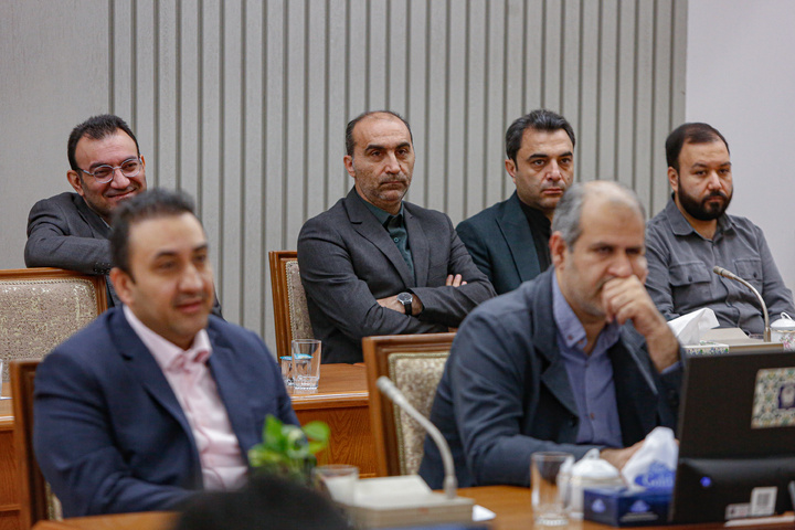 کارگاه آموزشی «آفند و پدافند در برابر جنگ ترکیبی شناختی» ویژه مدیران ارشد