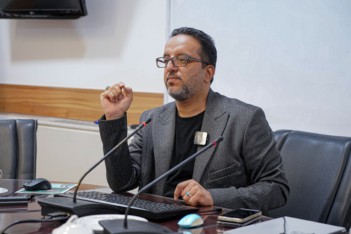 نشست تخصصی «خط روشنگری»