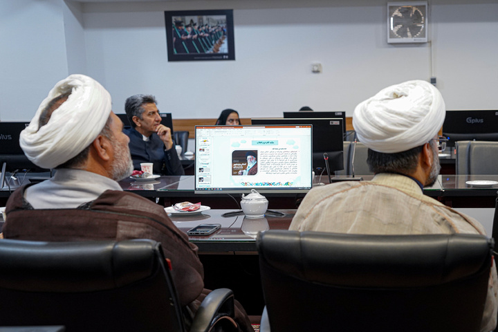 نشست تخصصی «خط روشنگری»