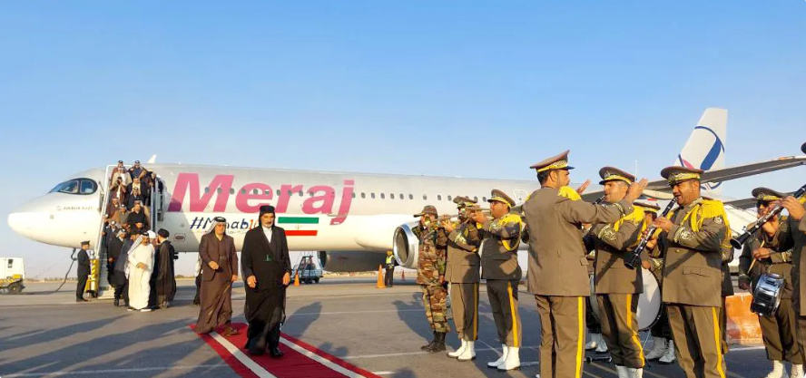 Servants of the Holy Razavi Shrine Welcome Iraqi Tribal Sheikhs at Mashhad’s Shahid Hasheminejad Airport
