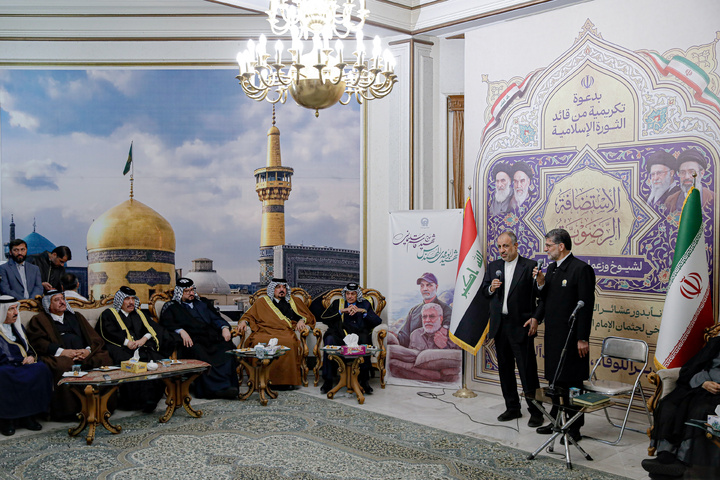 استقبال از شیوخ عشایر عراق در فرودگاه شهید هاشمی‌نژاد مشهد-۲