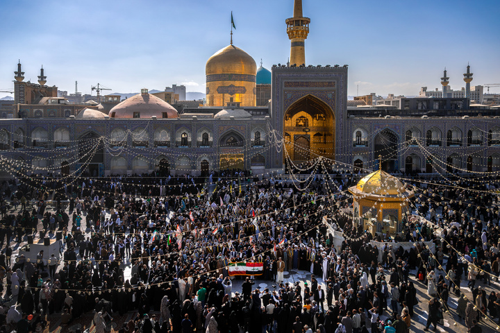 تشرف شیوخ عشایر عراق به حرم مطهر رضوی
