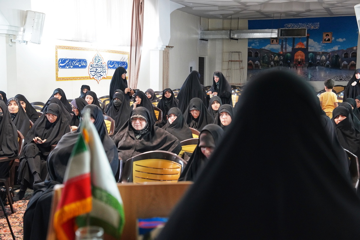 همایش «هم افق با ولی» در آستان مقدس حضرت معصومه(س) برگزار شد + تصاویر