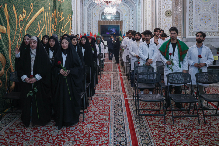آیین روپوش سفید و سوگند پزشکی دانش‌آموختگان دانشگاه علوم پزشکی شیراز